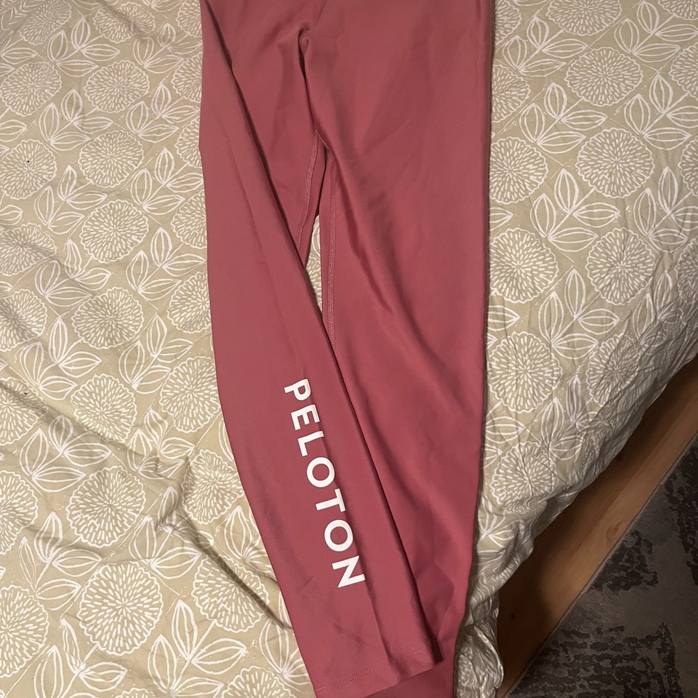 Euc Peloton Solid Flex Legging - Large - image 5